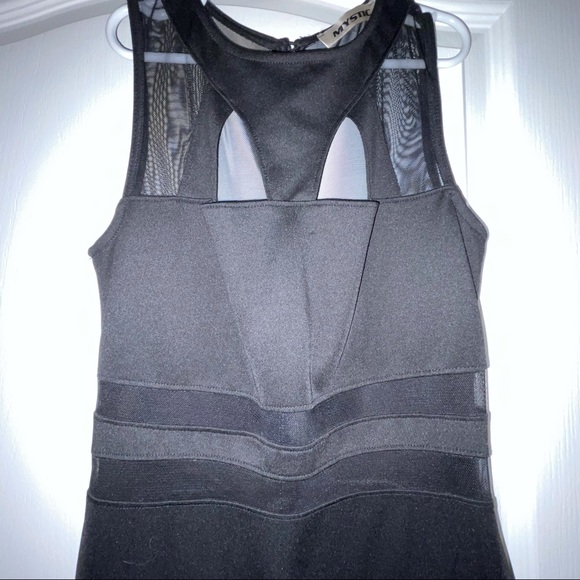 Bodycon Black Dress - Picture 3 of 3